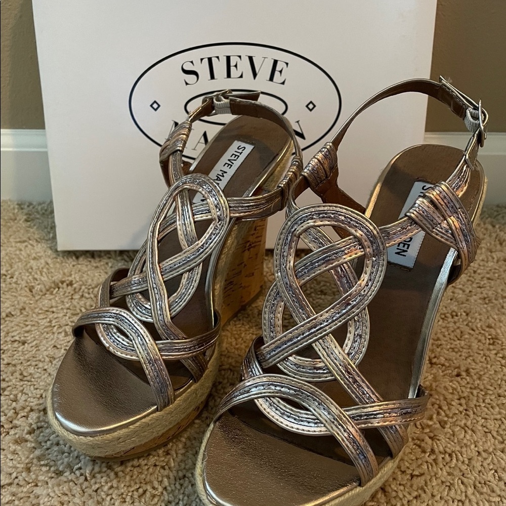 Steve Madden Wedges